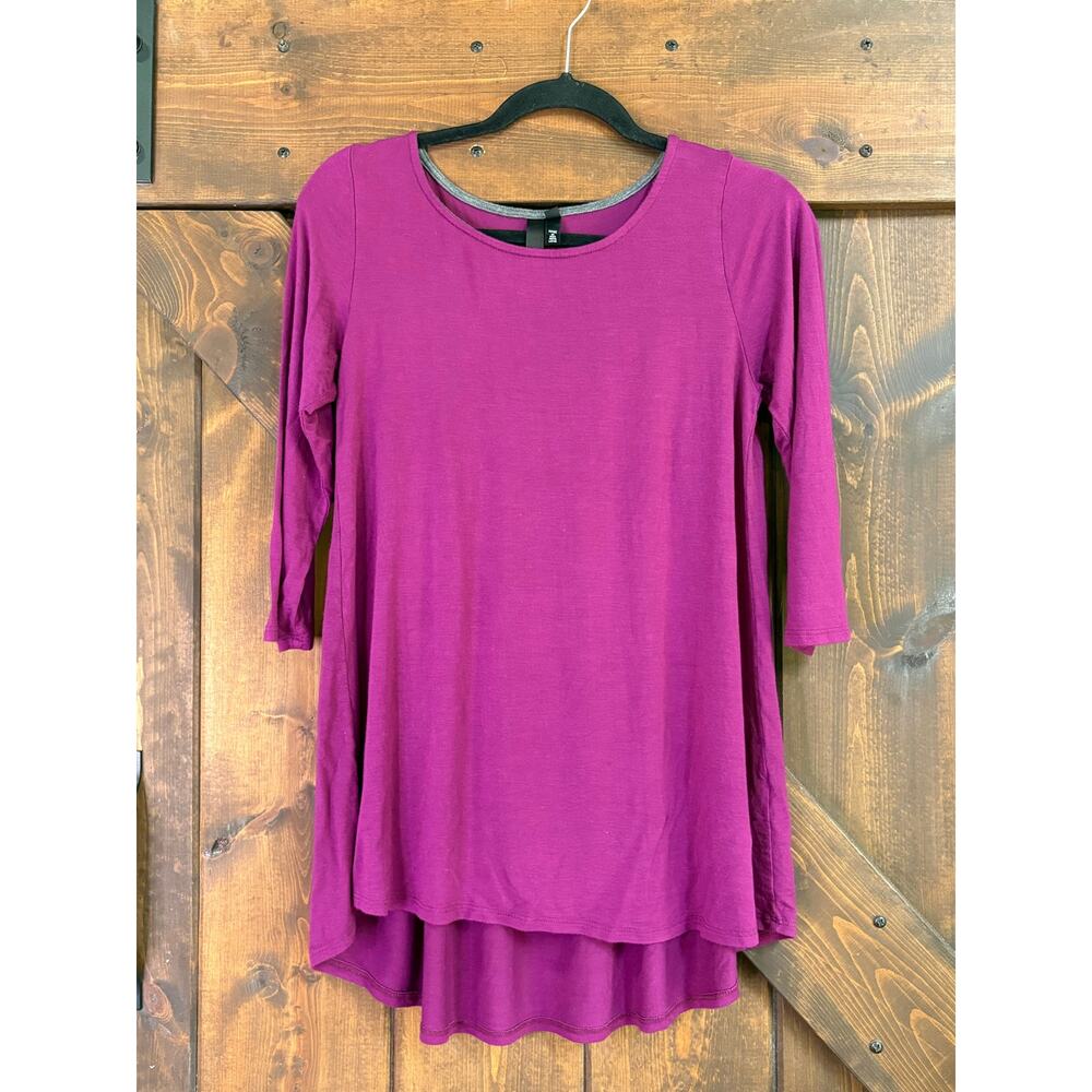 Ellumi Nation women’s small tunic top